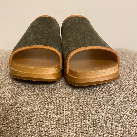 Swedish Hasbeens Detail Slides - Picture 5 of 10